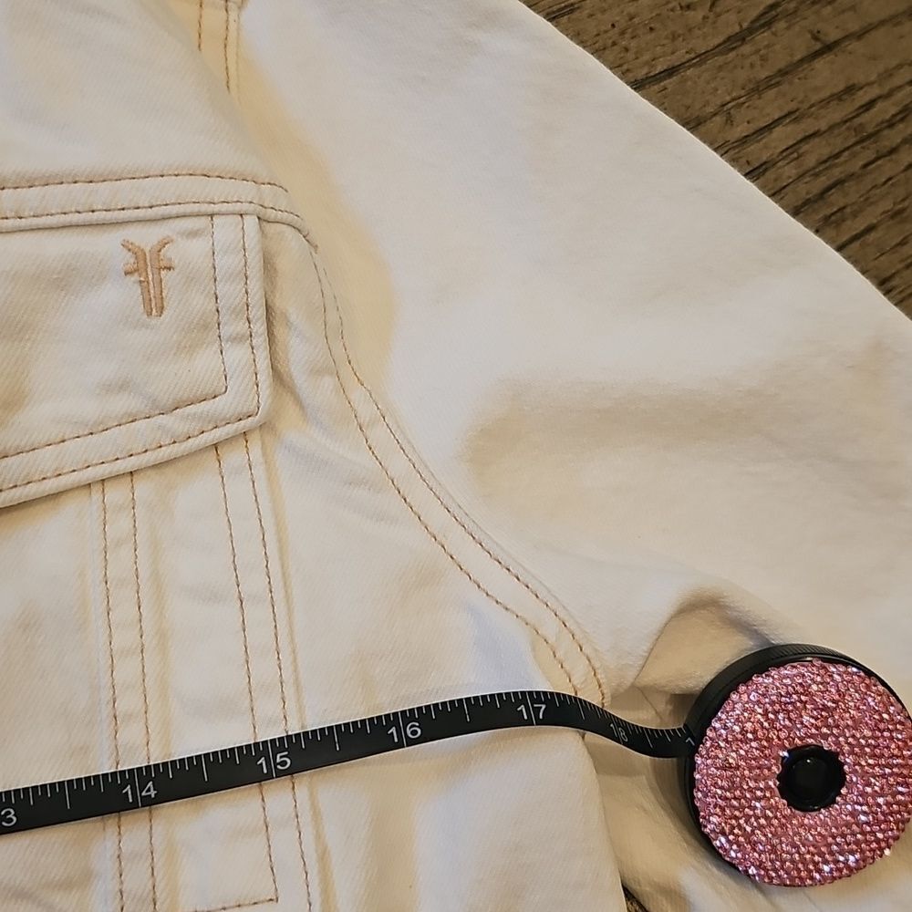 Frye Cropped Off White Denim Jacket Size S - Picture 4 of 12